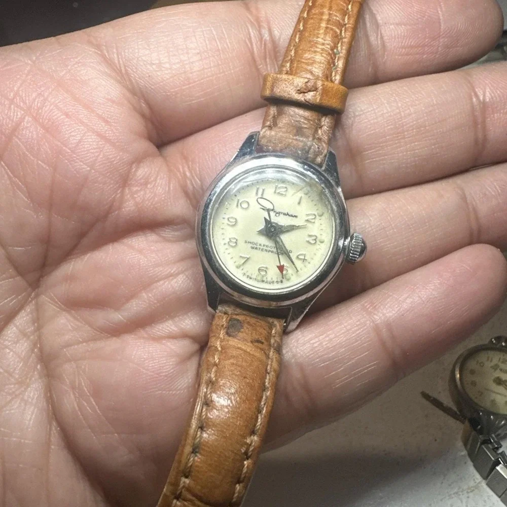 Working VTG Ingraham Manual Wind Ladies Wristwatch Swiss Made 24mm Brown Leather